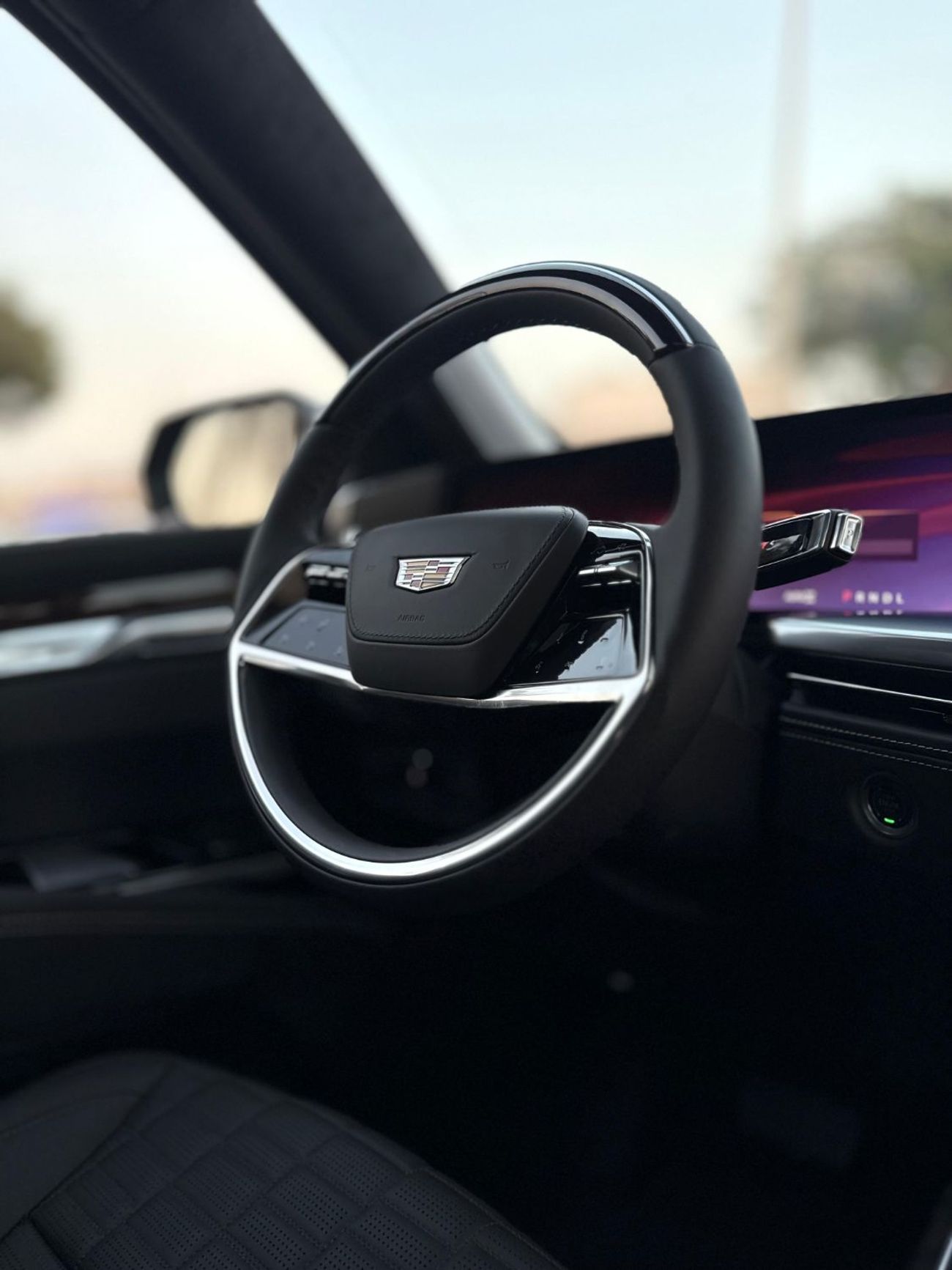 Cadillac Escalade Sport Platinum 6.2L 4WD