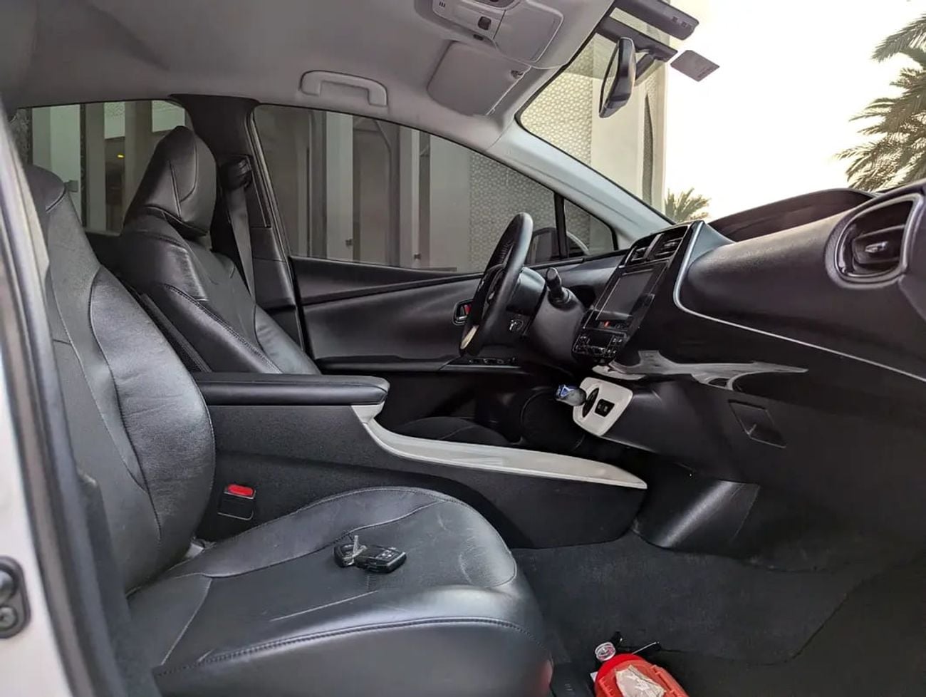 تويوتا برياس Iconic - GCC Specs Full Option With Navigation and Leather Seats