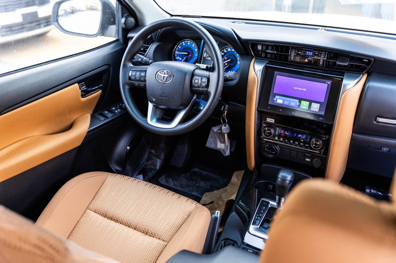 تويوتا فورتونر 2.7L EXR