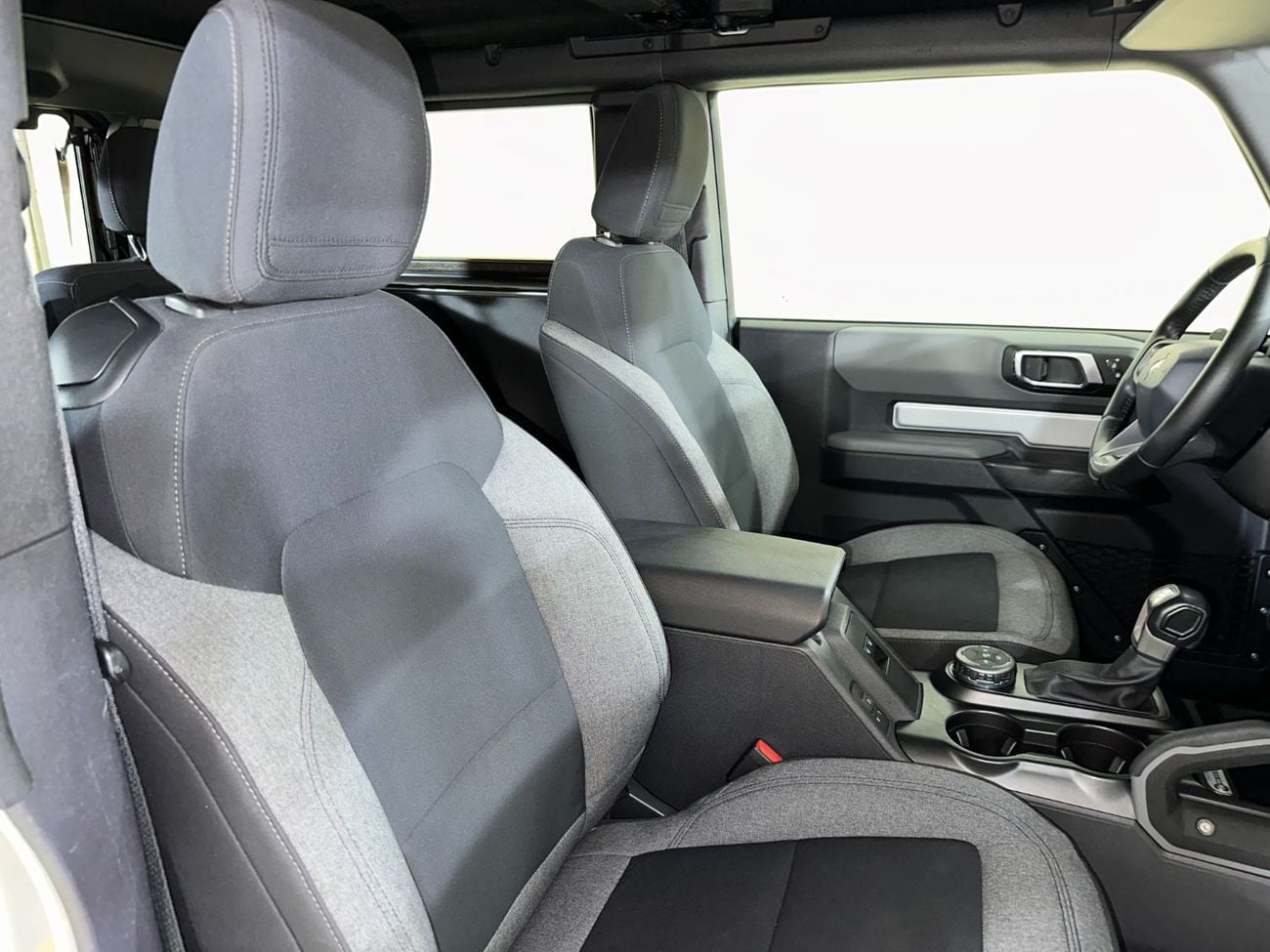 Ford Bronco BIG BEND B2D1221 / AL TAYER MOTORS  AL QOUZ SHOWROOM