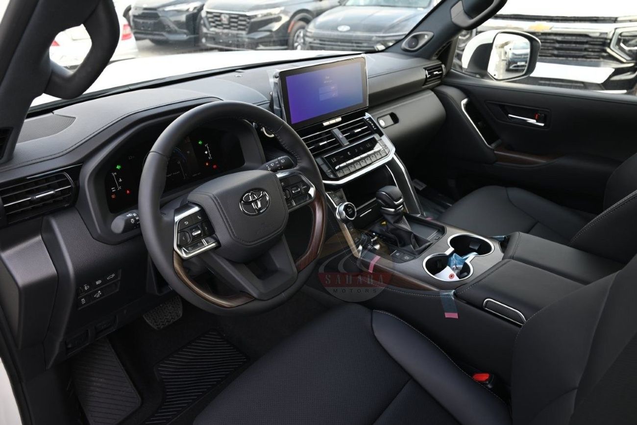 Toyota Land Cruiser 300 GXR V6 3.3L Diesel 4WD 7 Seat Automatic