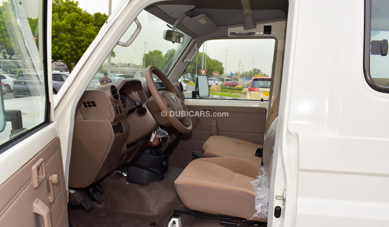 Toyota Land Cruiser 70