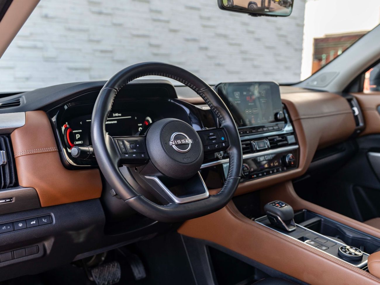 Nissan Pathfinder SL 3.5L (7 Seater)