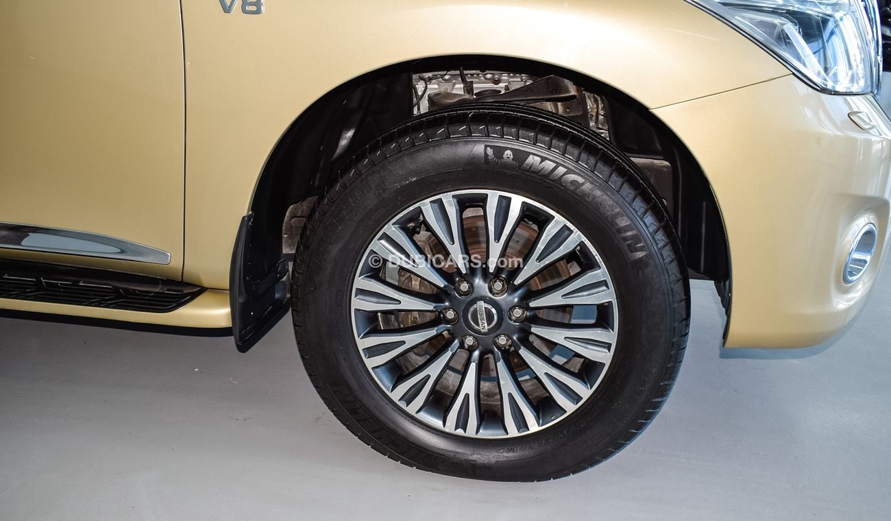 Nissan Patrol SE With Platinum kit