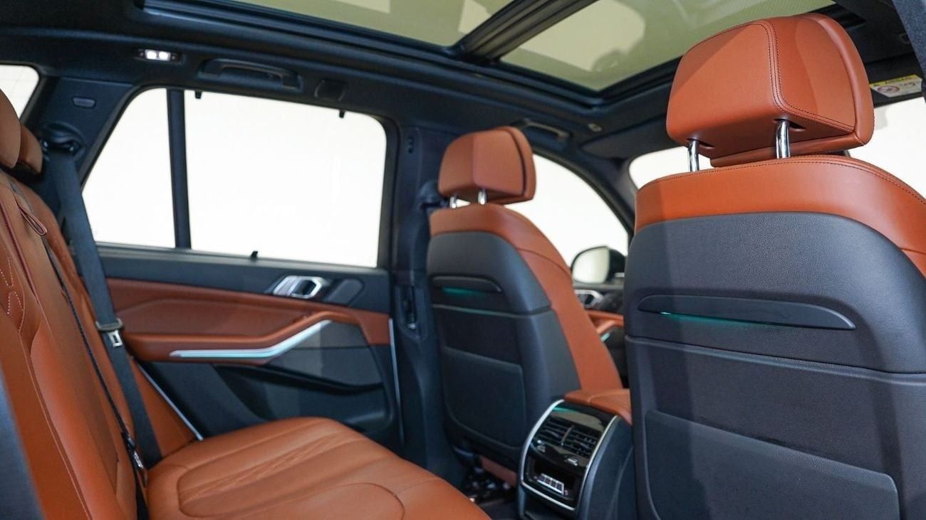 BMW X5 | AED 3945 PM | Warranty Dec-2025 | GCC