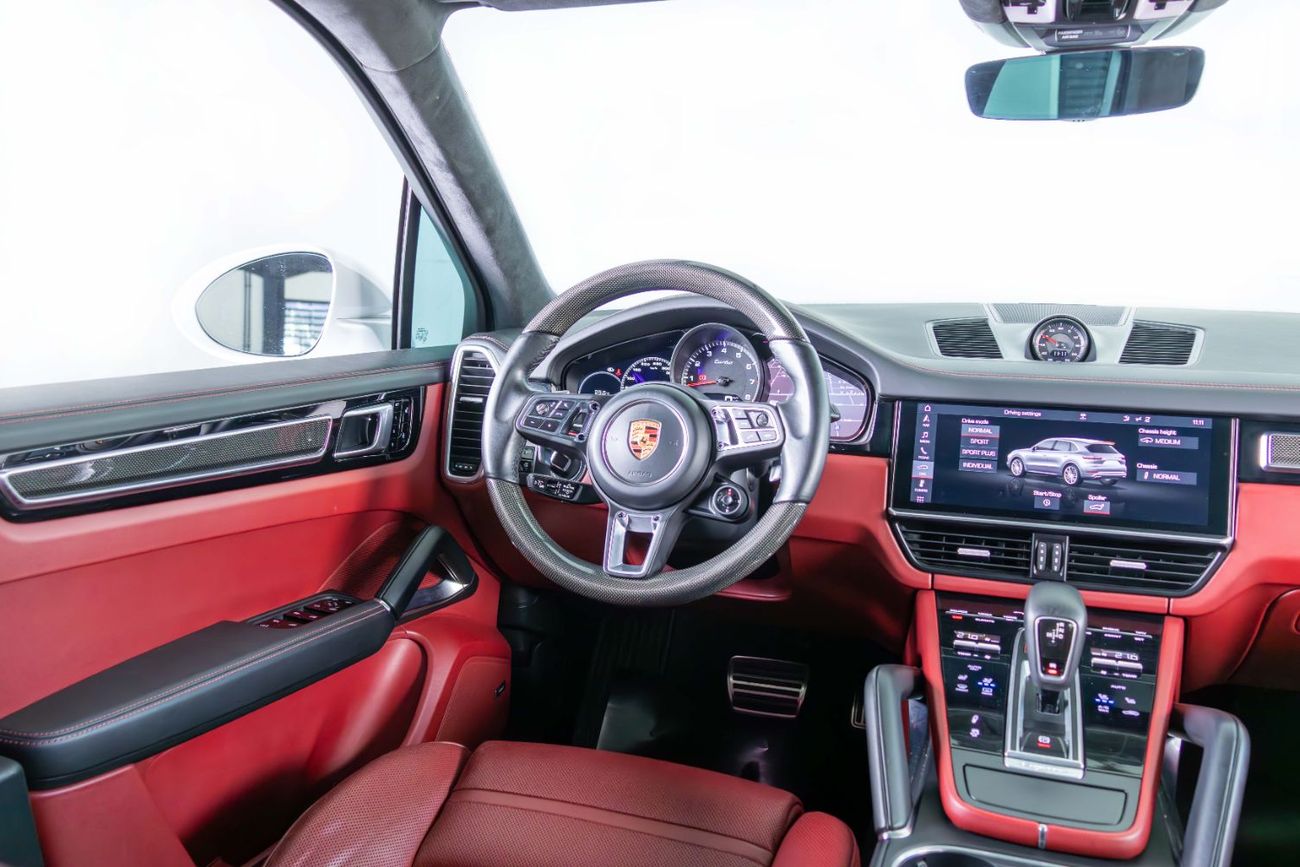 Porsche Cayenne Turbo 4.0L (550 HP) Special Order-Al Nabooda Warranty Until 10/2026-22 Inch Forged Rims