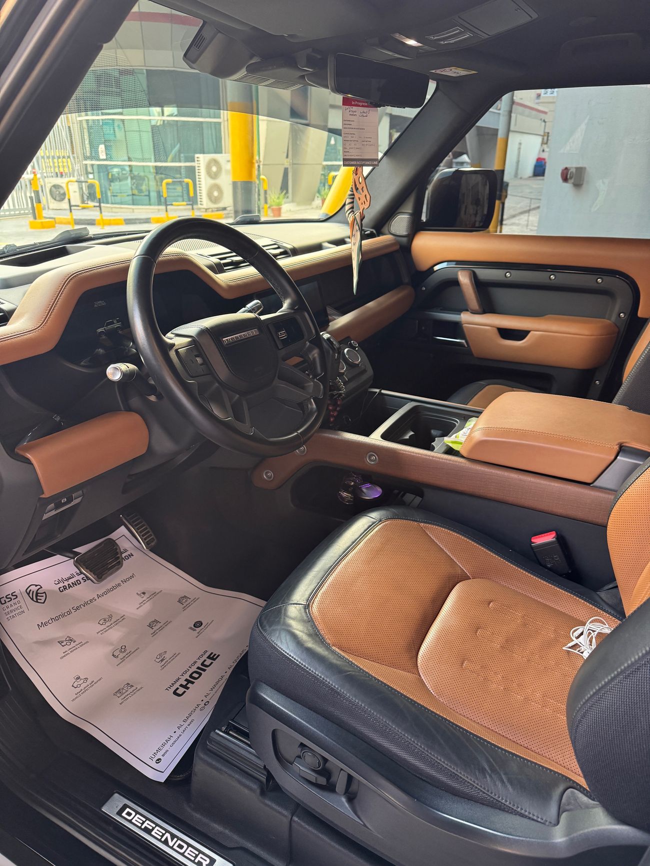 لاند روفر ديفندر P400 90 X 3.0L (6 Seater)