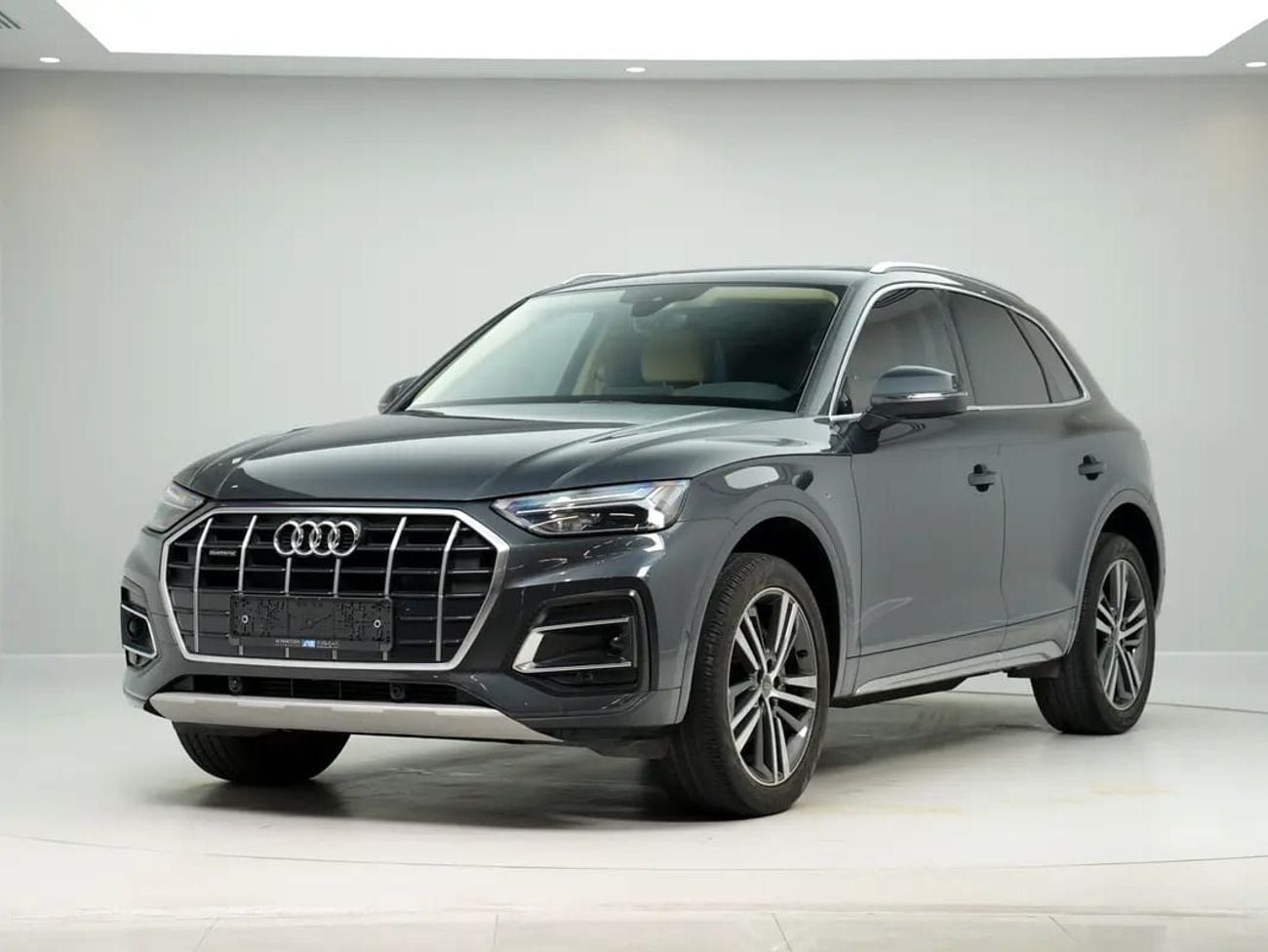 Audi Q5 45 TFSI PROGRESS GCC Specs | 45 TFSI quattro