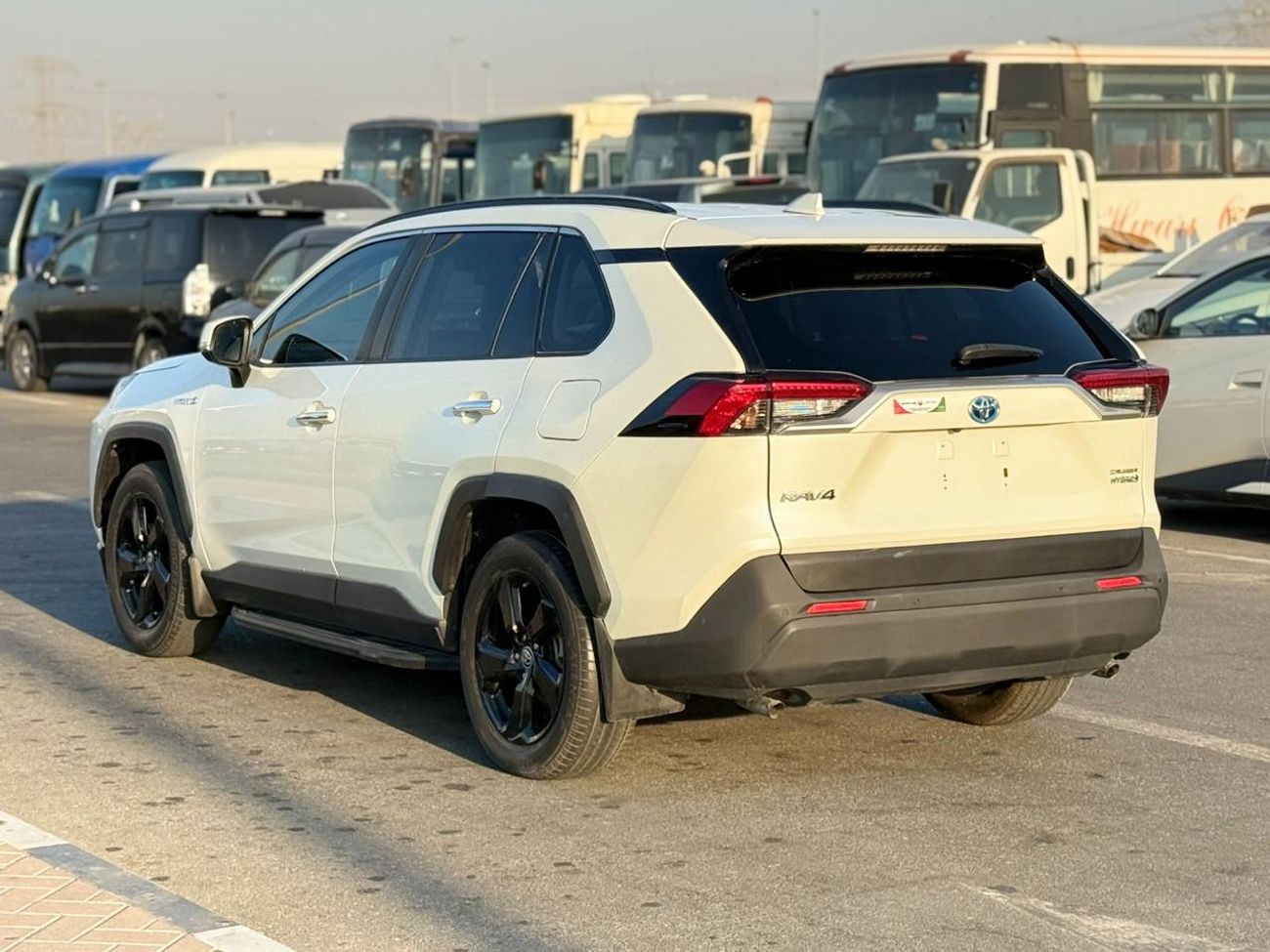 Toyota RAV4 SUNROOF | REAR VIEW CAMERA | 2.5L PETROL | HYBRID | AWD | RHD | 2021 | MEMORY SEAT