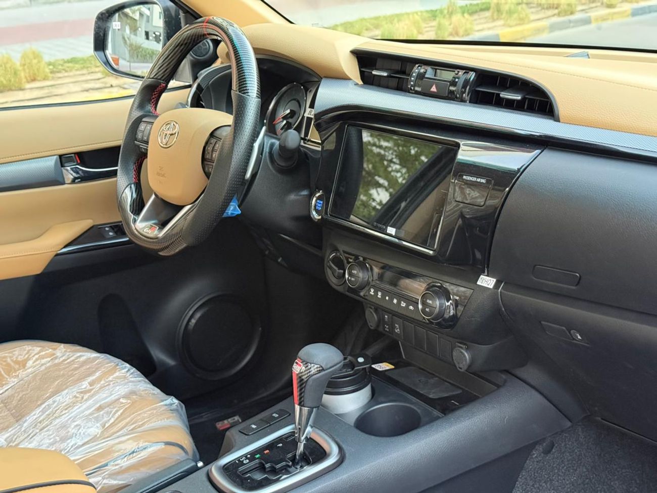 Toyota Hilux 2.8L Special Edition A/T