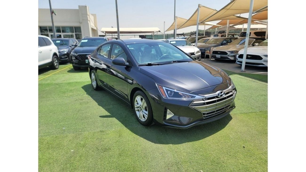 Hyundai Elantra 2020 Hyundai Elantra, GLS, Metallic Gray Color