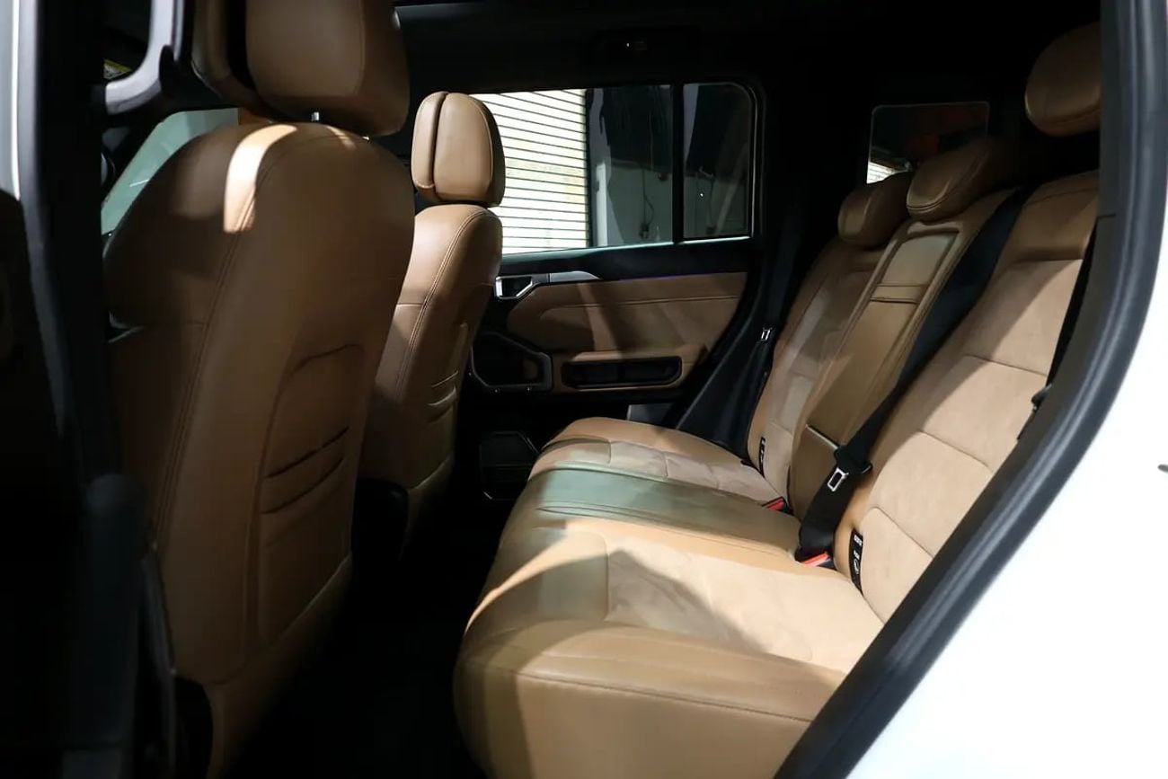 Jetour T2 LUXURY PLUS GCC Specs-19000km-Under warranty-Pristine condition