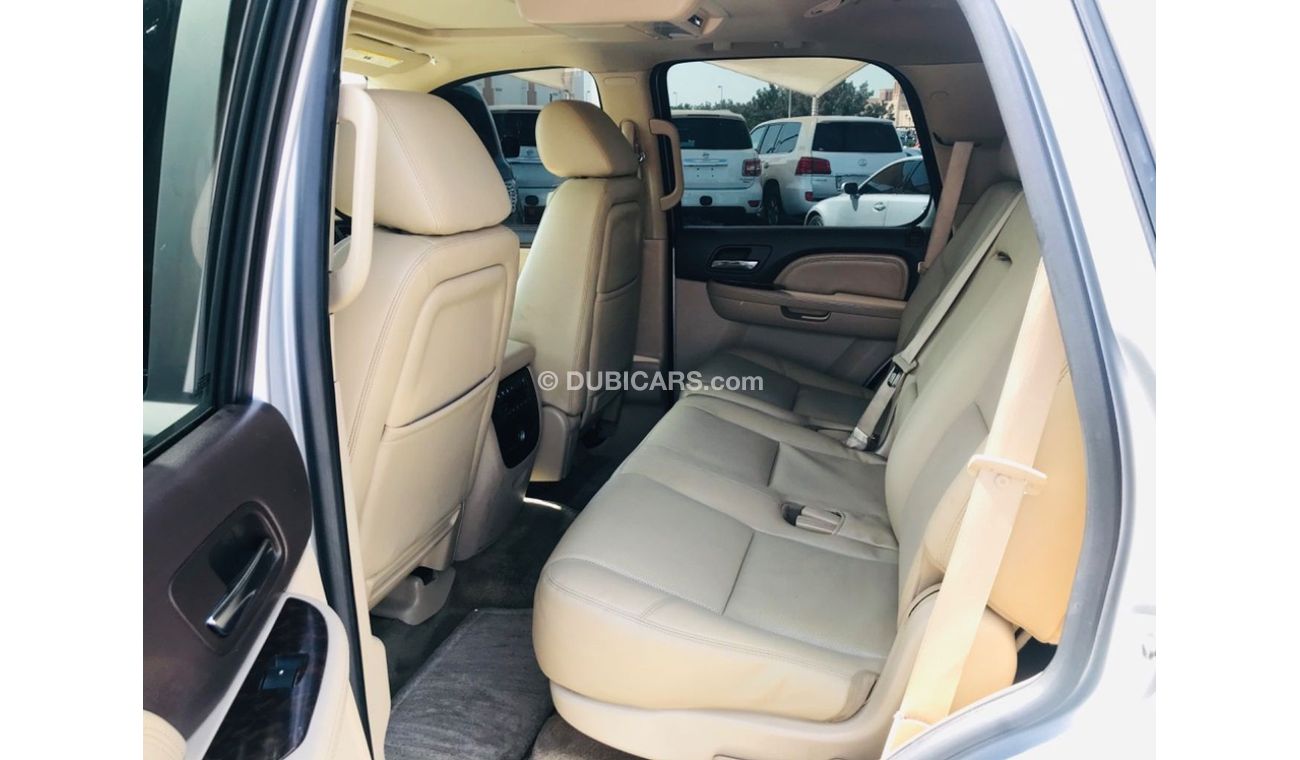 GMC Yukon GMC YOUKN -2010 - PERFCT CONDITION