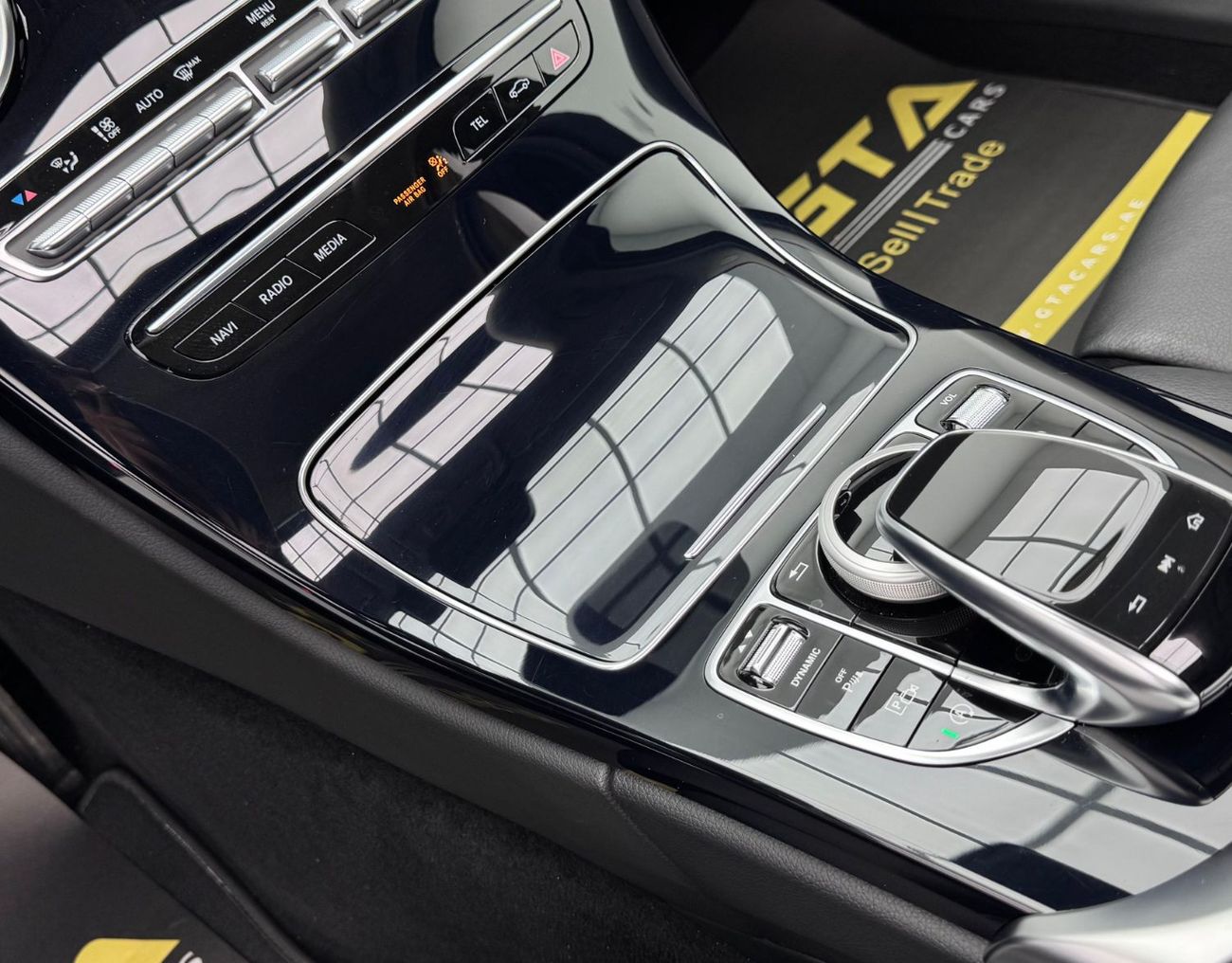 Mercedes-Benz C 300 AMG Pack 2.0L 2021 Mercedes-Benz C300 AMG, Full Service History, Warranty, Low Km, Full Option,