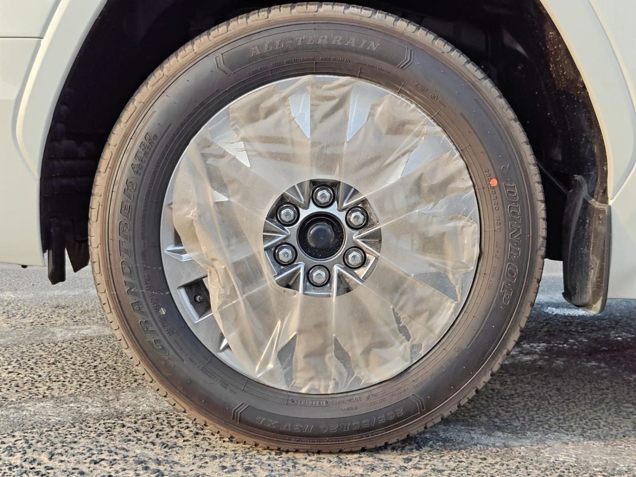Toyota Land Cruiser VX GCC