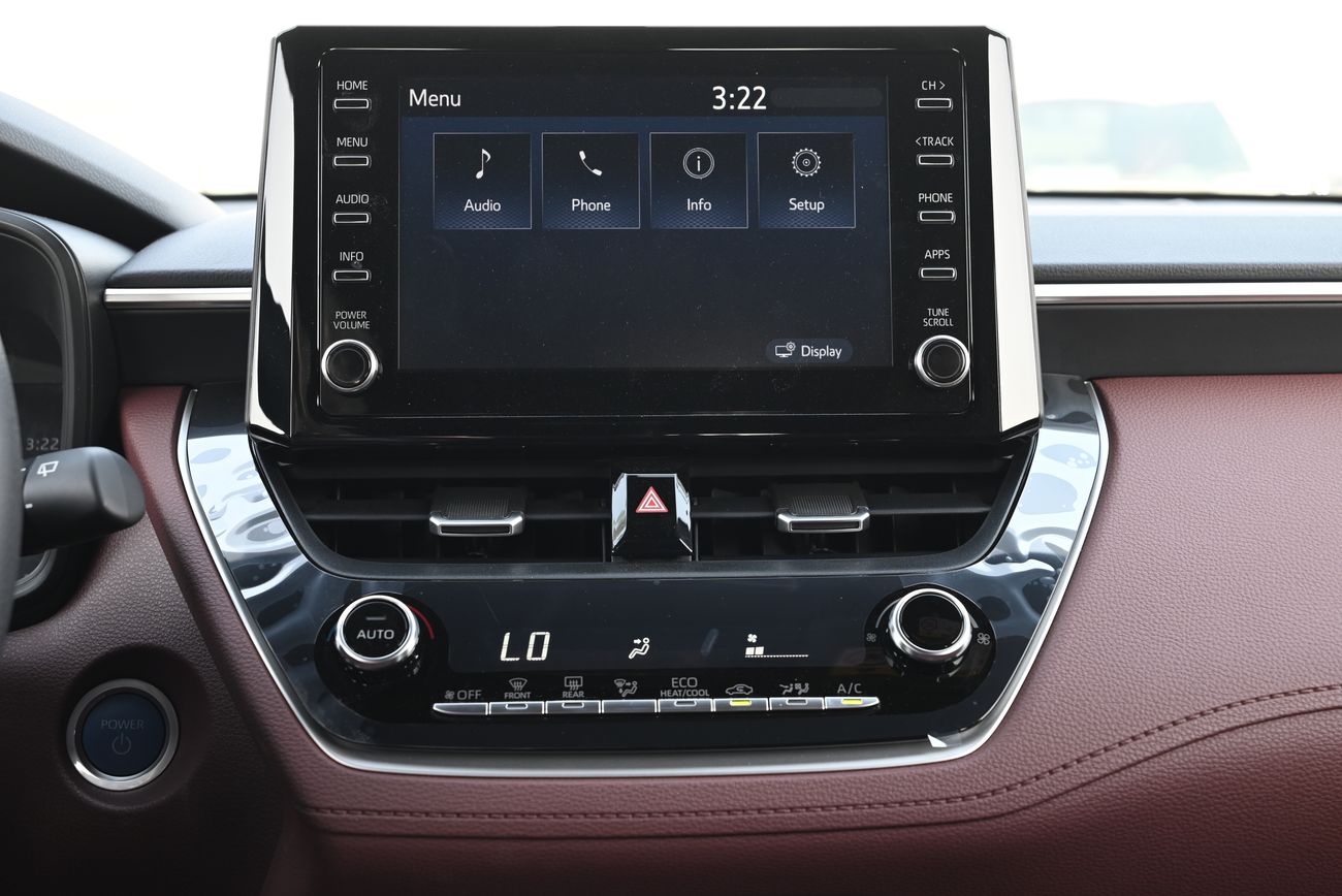 Toyota Corolla Cross 1.8L Hybrid Basic Option