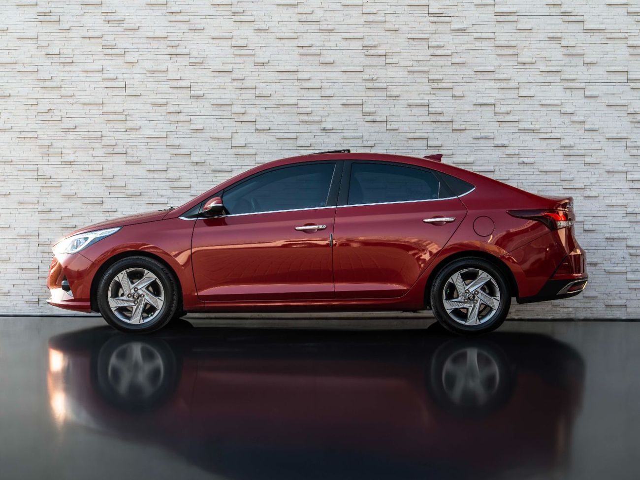 Hyundai Accent Base 1.6L (123 HP)