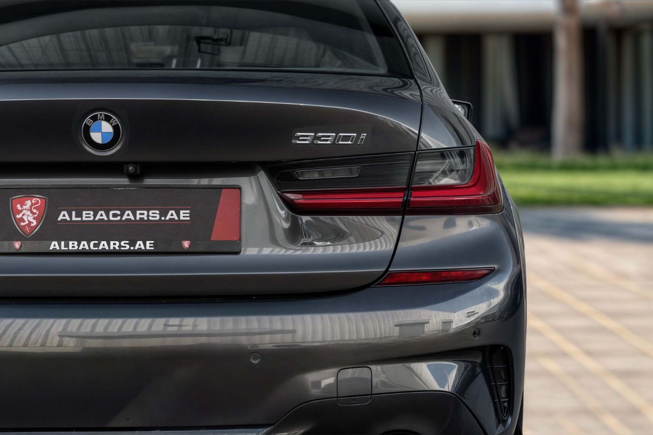 بي أم دبليو 330i 330i M-Kit | 2,350  P.M  | 0% Downpayment | Immaculate Condition!