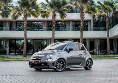 Abarth 695 TURISMO 695 Turismo | 1,273 P.M | 0% Downpayment | Under Warranty!