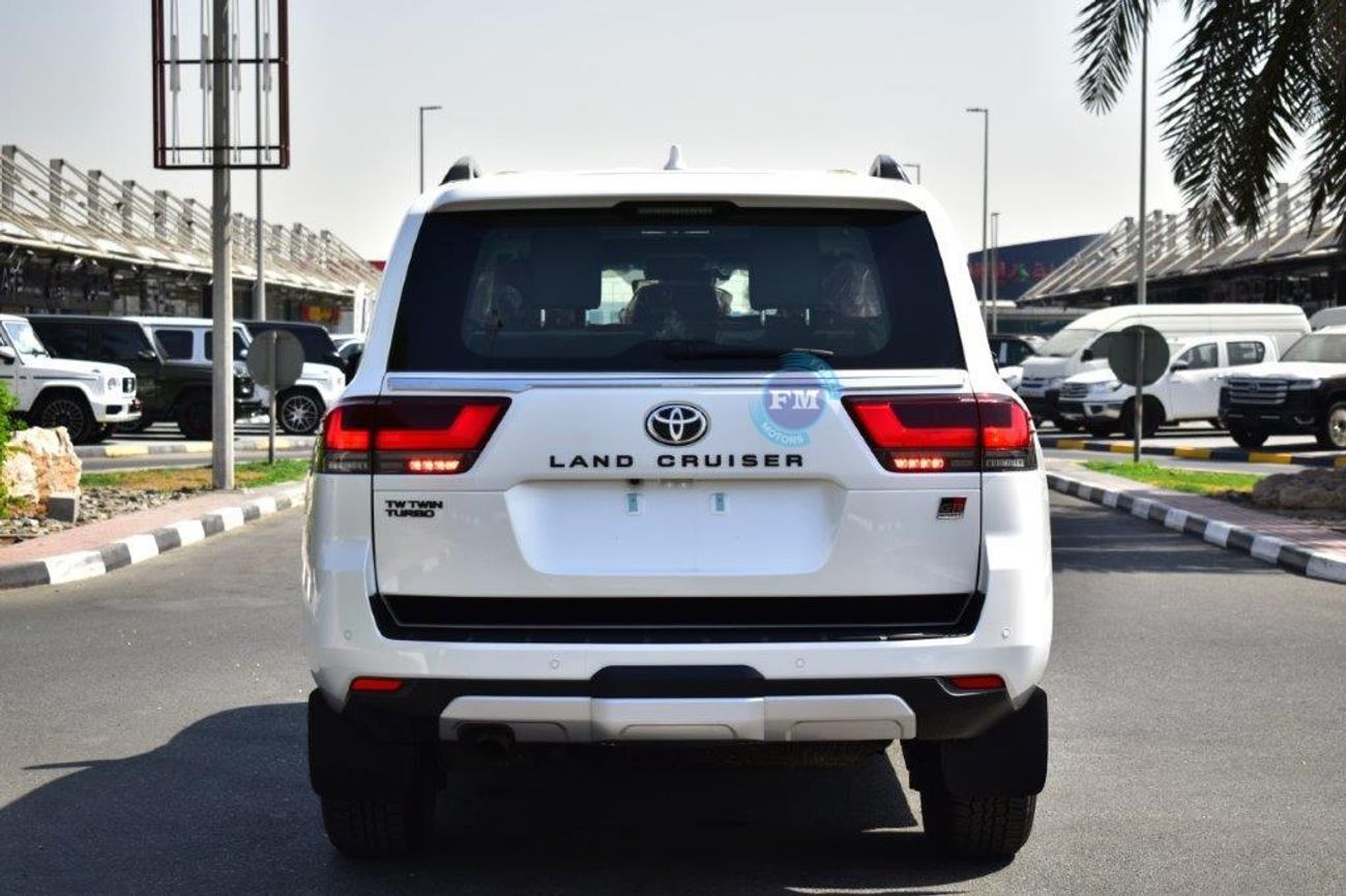 تويوتا لاند كروزر 300 GR Sport V6 3.3L Diesel Automatic