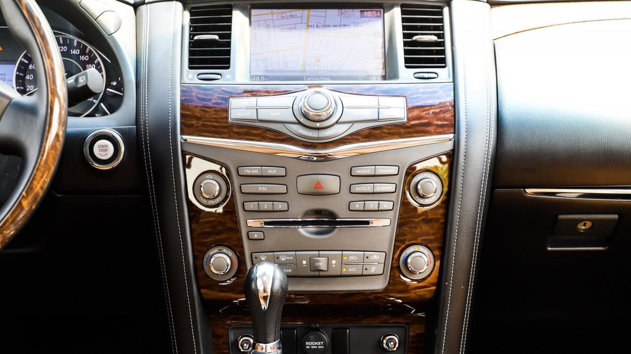 نيسان باترول باترول مكينه كبيره فل كامل