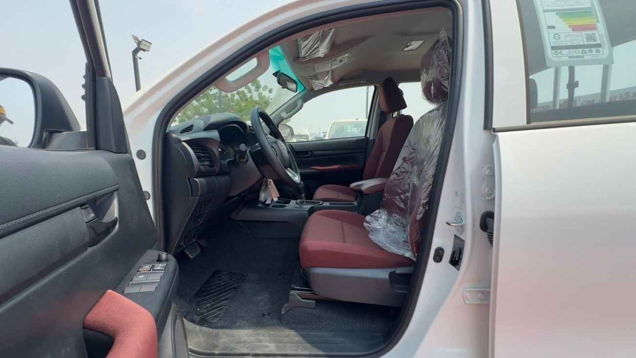 تويوتا هيلوكس Toyota Hilux 2025 YM TOYOTA HILUX DLX - G 2.7L PETROL AT ENGINE 4WD