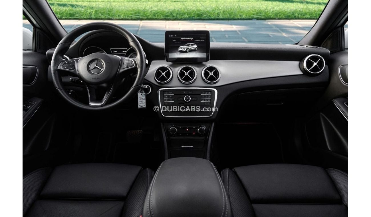 Mercedes-Benz GLA 250 Std 250 | 2,350 P.M  | 0% Downpayment | Pristine Condition!