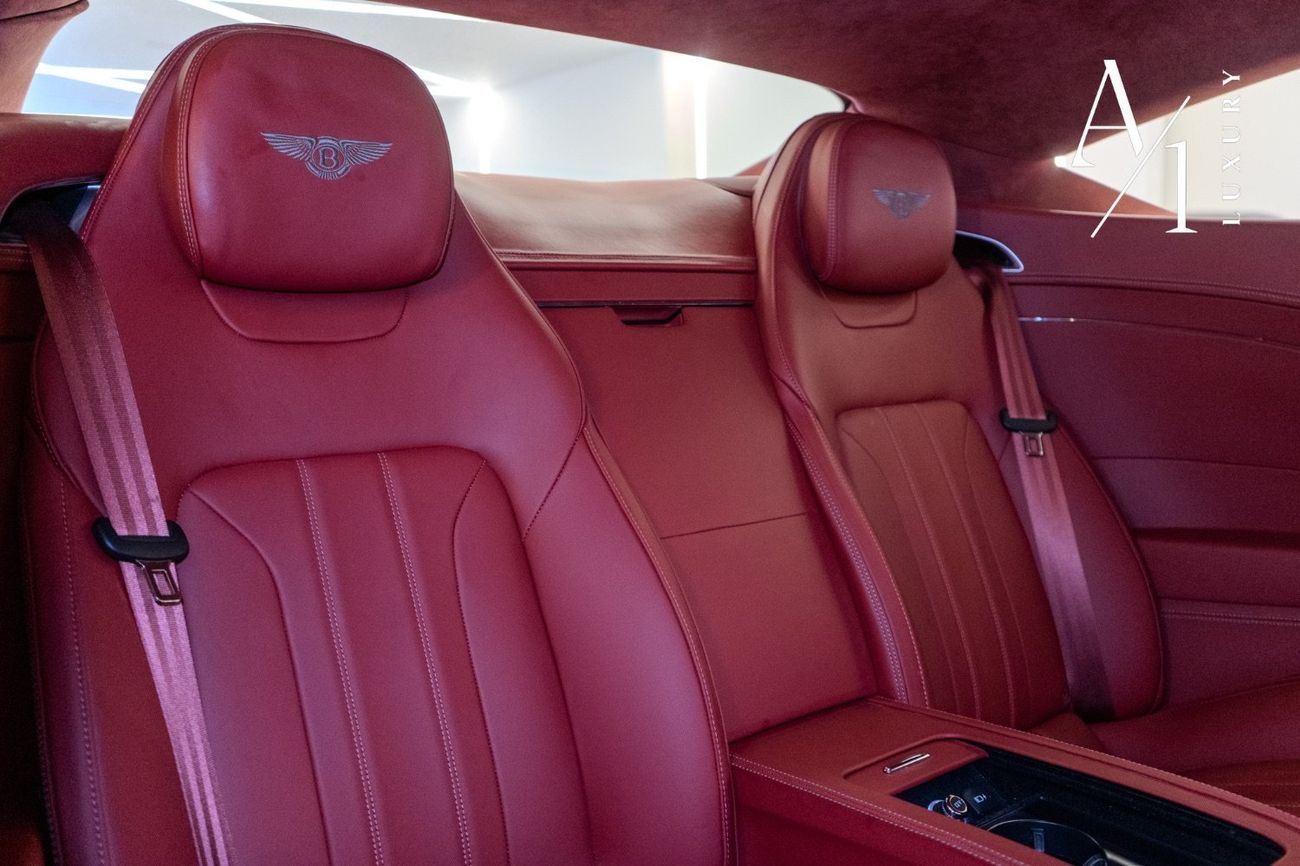 Bentley Continental GT 6.0L W12 (626 HP) 2020 Bentley W12, Warranty, Full Service History, GCC Spec, Excellent Condition, L