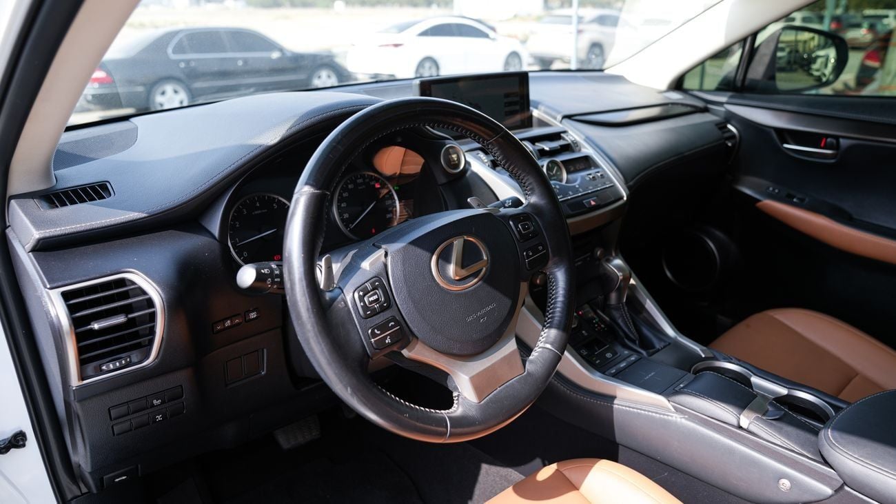 Lexus NX300