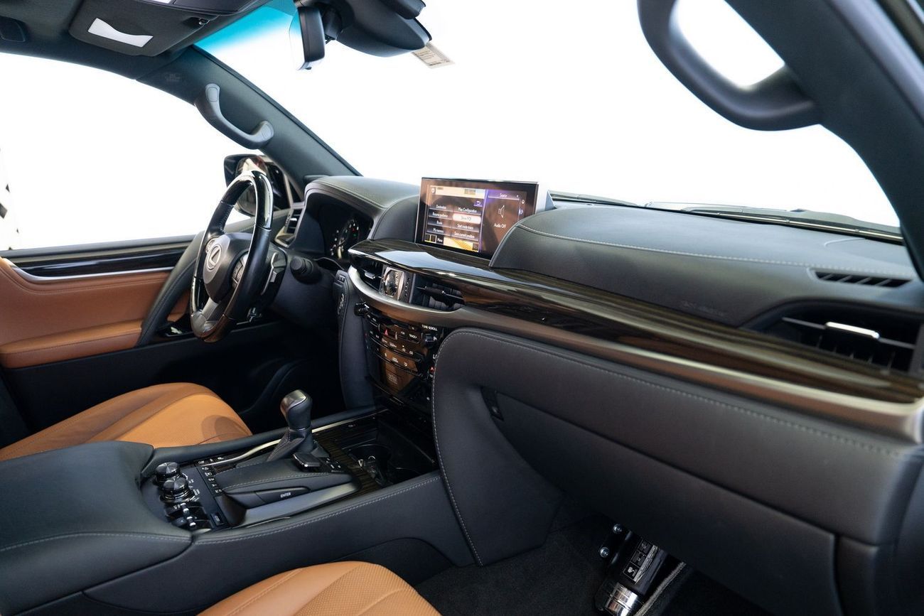 Lexus LX 570 Lexus LX570 S