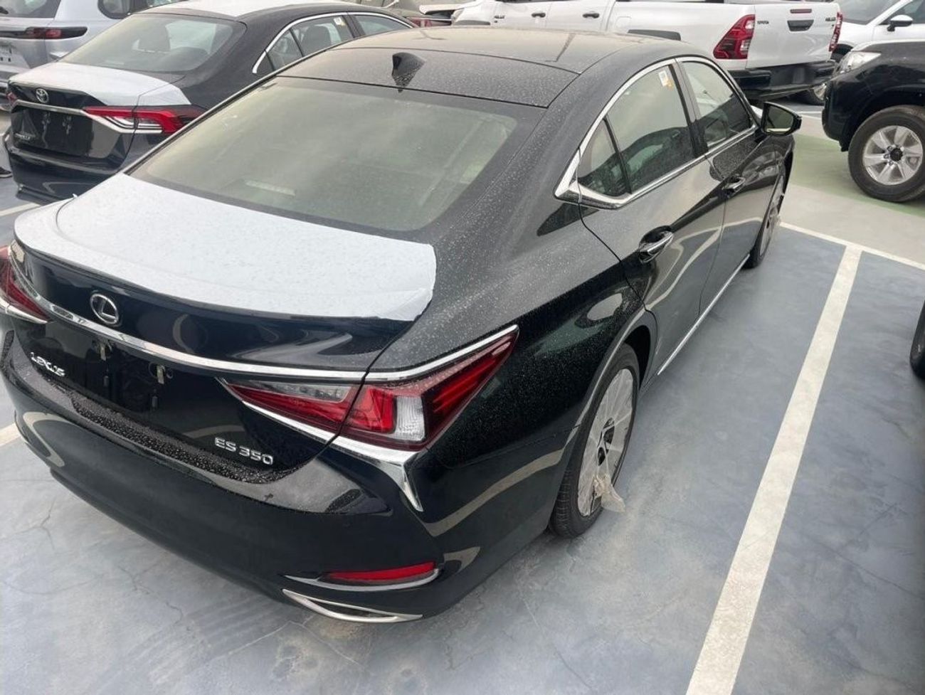 Lexus ES350 3.5 L PETROL V6 2024