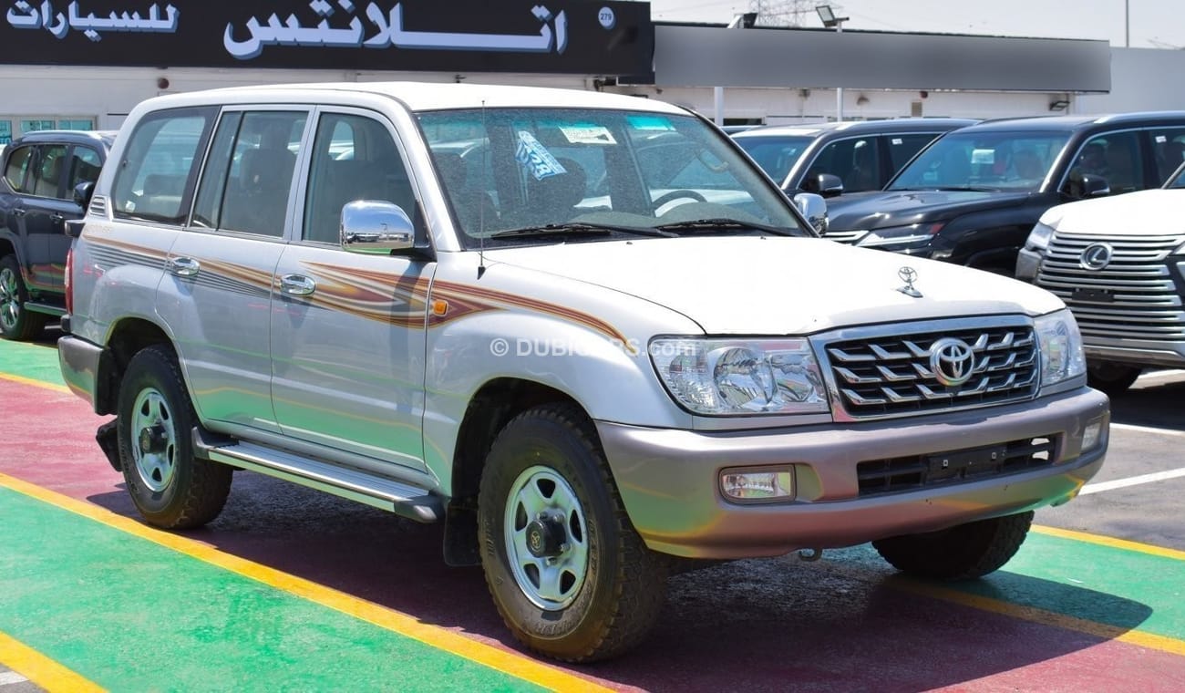 Toyota Land Cruiser GXR V6