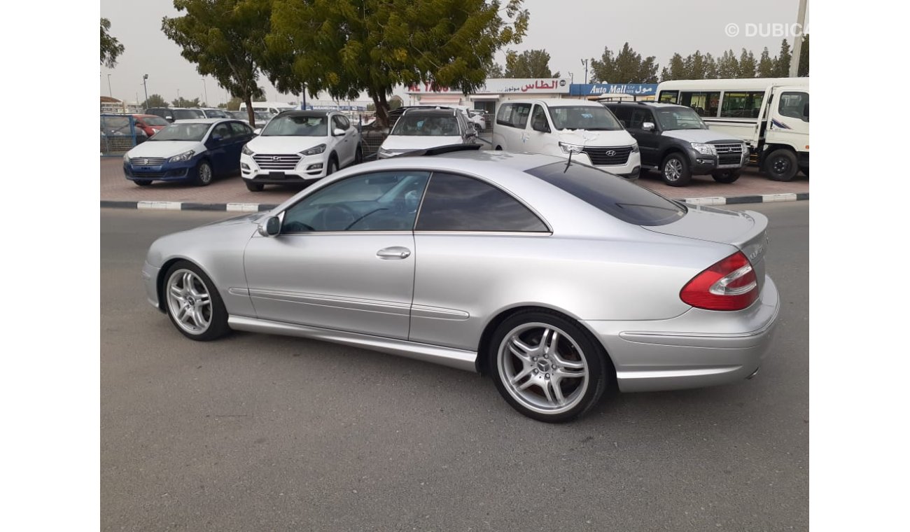 Mercedes-Benz CLK 320