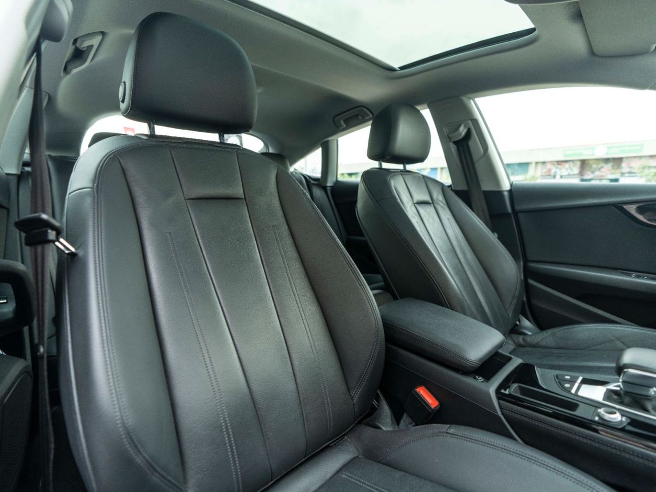 أودي A5 40 TFSI S Line 2.0L (190 HP)