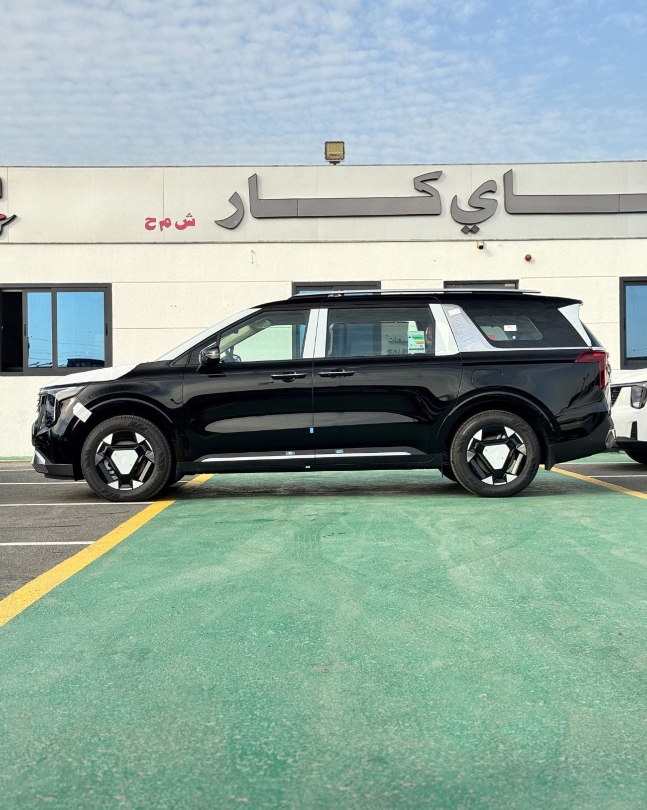 Kia Carnival   KIA CARNIVAL (HEV ) 1.6T GCC specs - 2026 MODEL ( only for EXPORT)