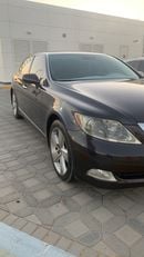 لكزس LS 460