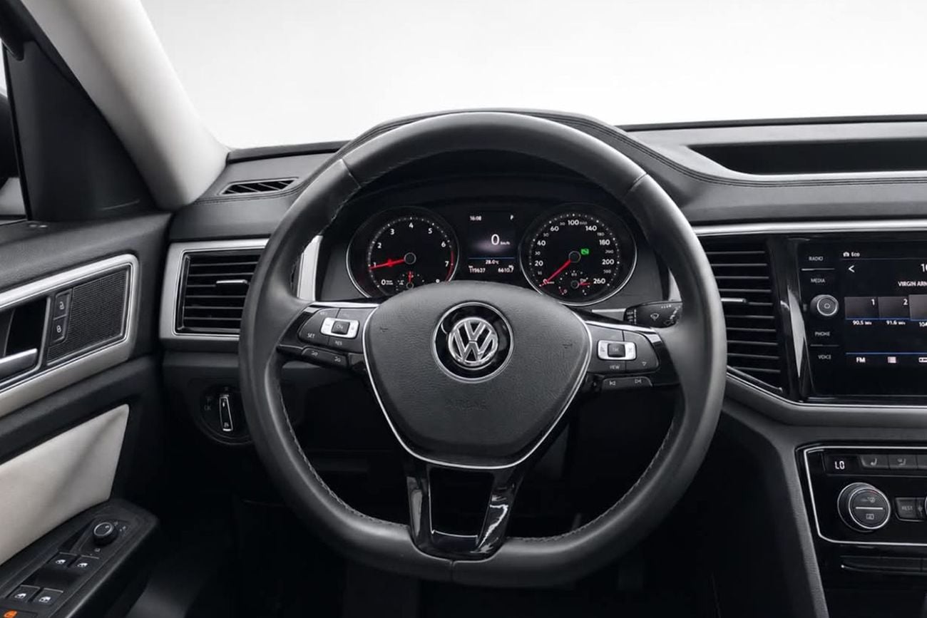 Volkswagen Teramont Volkswagen Teramont Comfortline 4MOTION l 1 Owner l AED 1,018 / Monthly