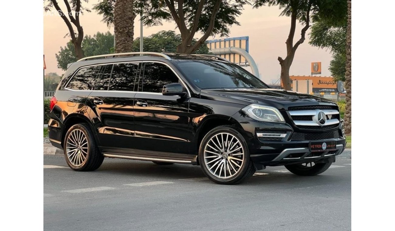 Mercedes-Benz GL 500 Std MERCEDES BENZ GL500 2015 GCC 4MATIC FULL OPTIONS IN PERFECT CONDITION