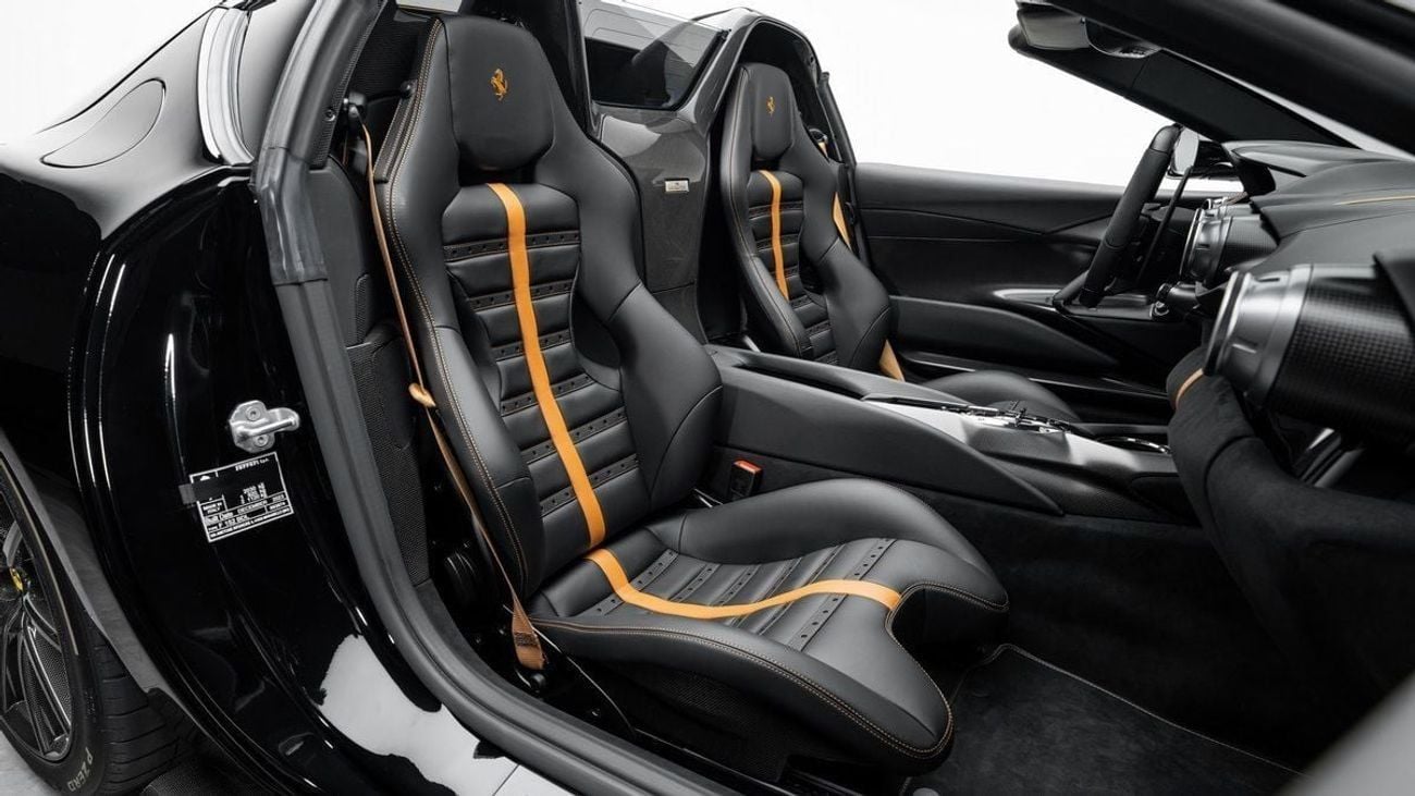 فيراري 812 كومبيتيزون Aperta - 2024 - Euro Specs