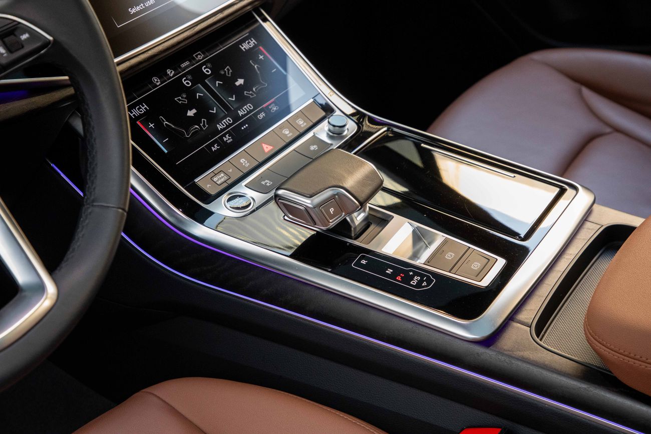 أودي Q7 Q7 45 TFSI Quattro | 4,407 P.M | 0% Downpayment | AUDI WARRANTY & SERVICE PACK!