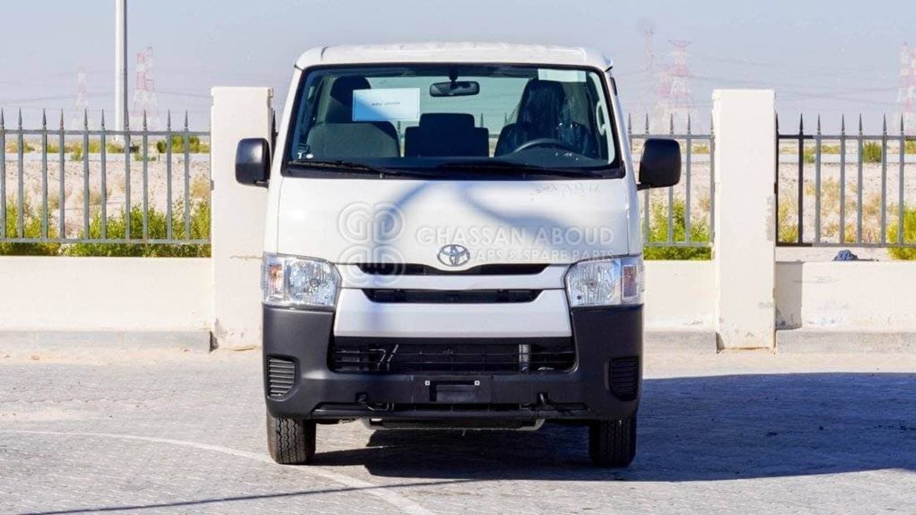 Toyota Hiace GLS Standard Roof, Panel Van, 2.5L, Diesel