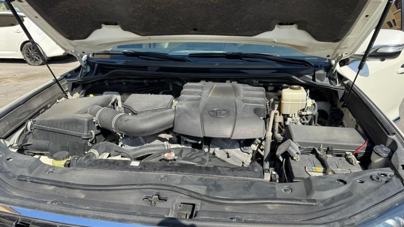 تويوتا لاند كروزر GXR 4.0L