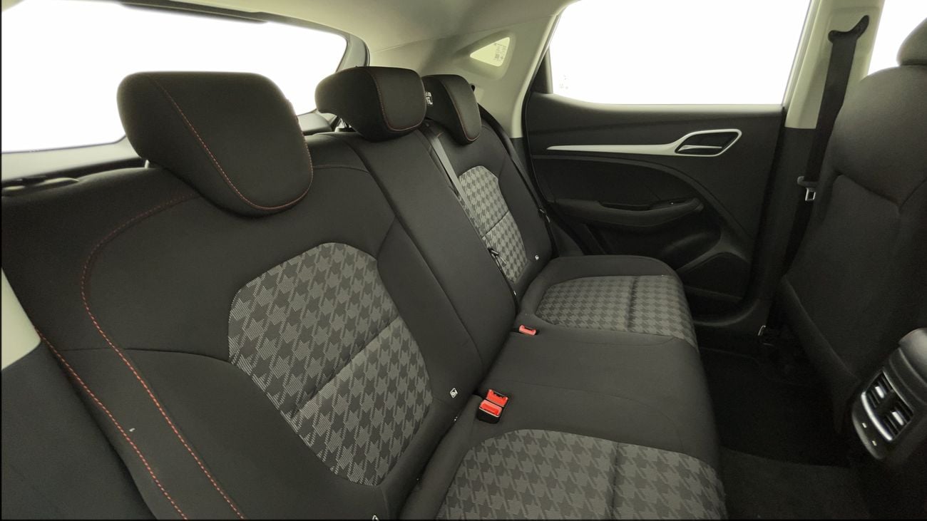 أم جي ZS STD 1.5 | بدون دفعة مقدمة | اختبار القيادة في المنزل