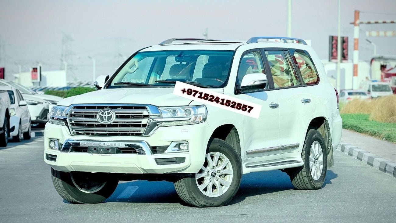 Toyota Land Cruiser 2018 Model GXR Diesel Engine V8 Full Option Very Clean and Perfect Condition