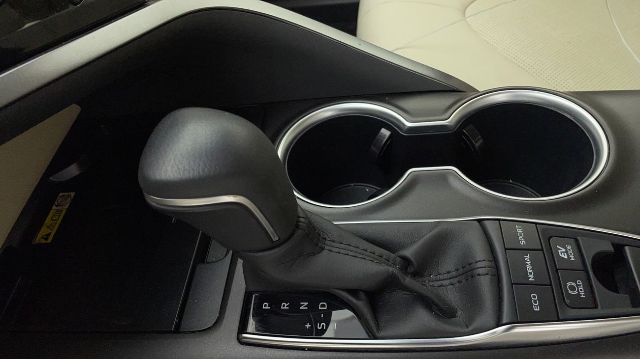 Toyota Camry LIMITED 2.5 | Zero Down Payment | Home Test Drive