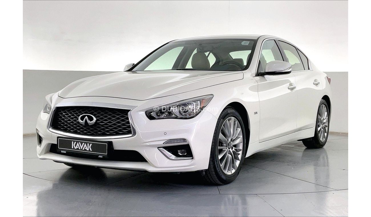 Infiniti Q50 Premium / Luxe