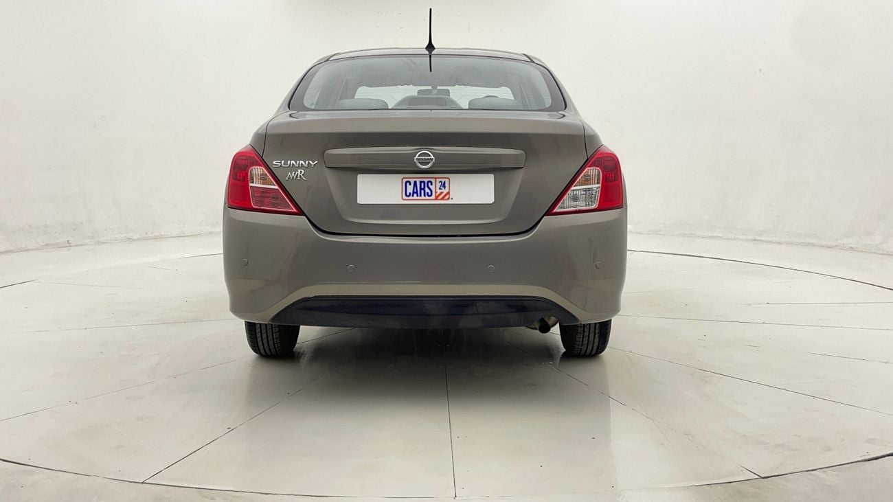 Nissan Sunny SV 1.5 | Zero Down Payment | Home Test Drive