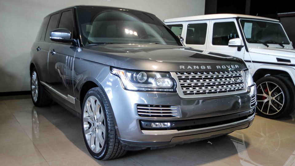 Used Land Rover Range Rover 2015 for sale in Dubai - 143080