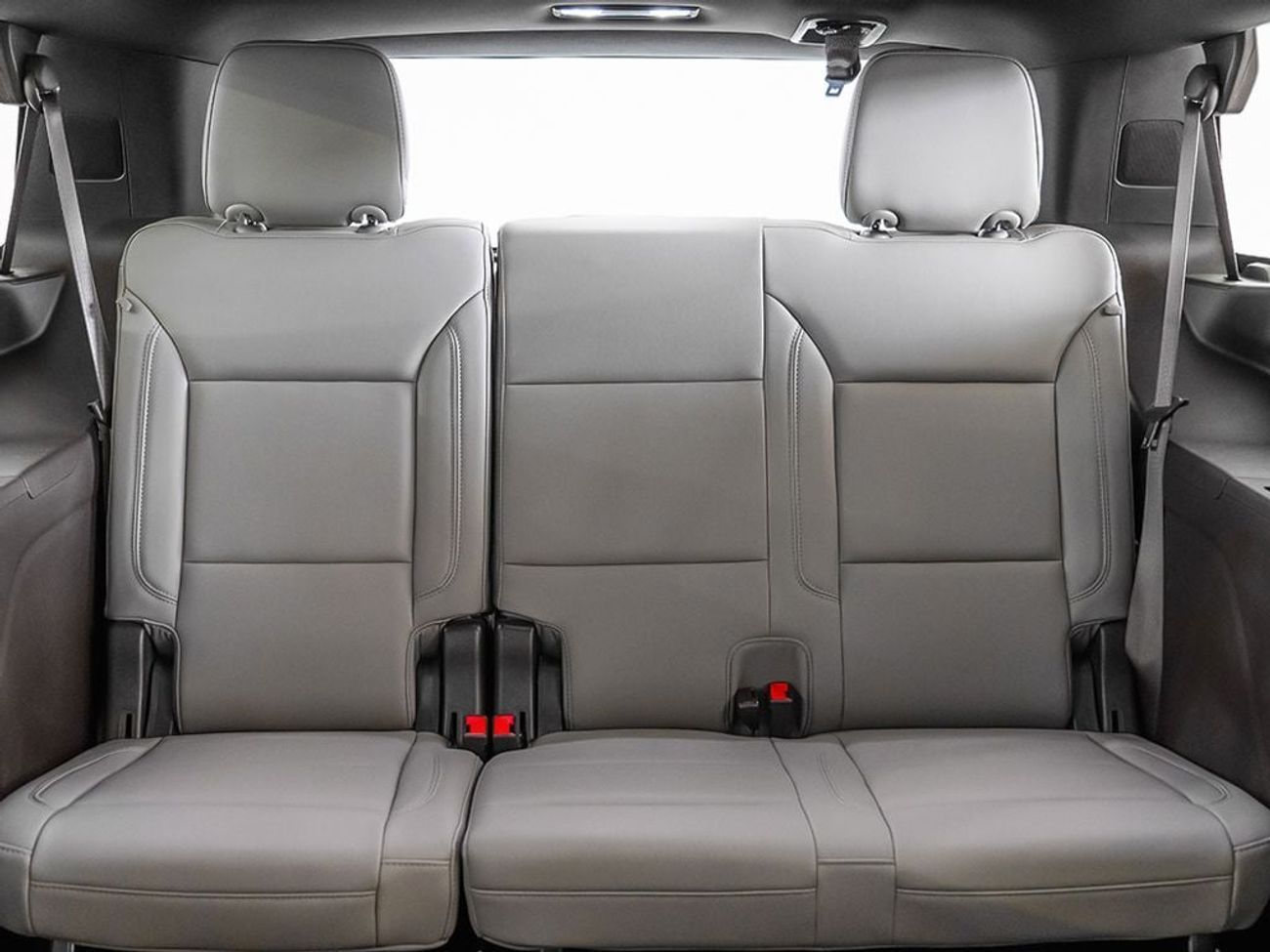 Chevrolet Tahoe Z71 (5.3L, 355 HP)