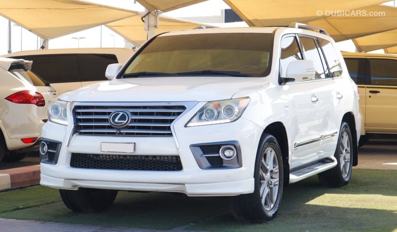 Lexus LX570